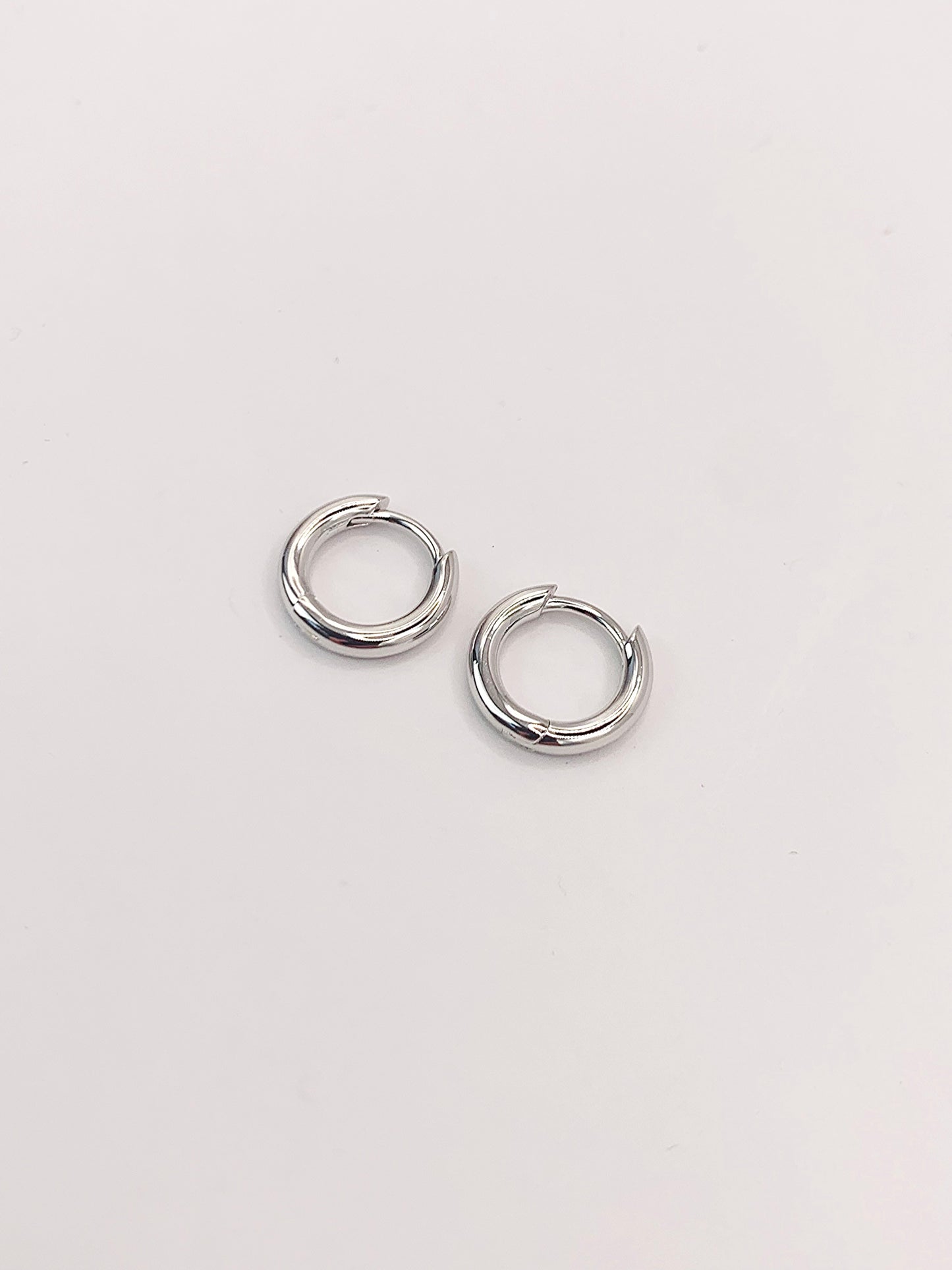 14K Classic Hoops