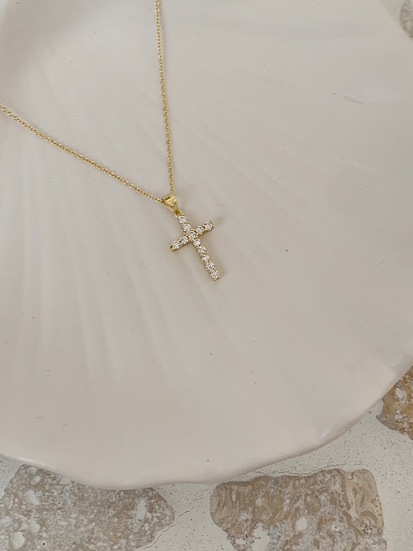 14K Cross Pendant Necklace