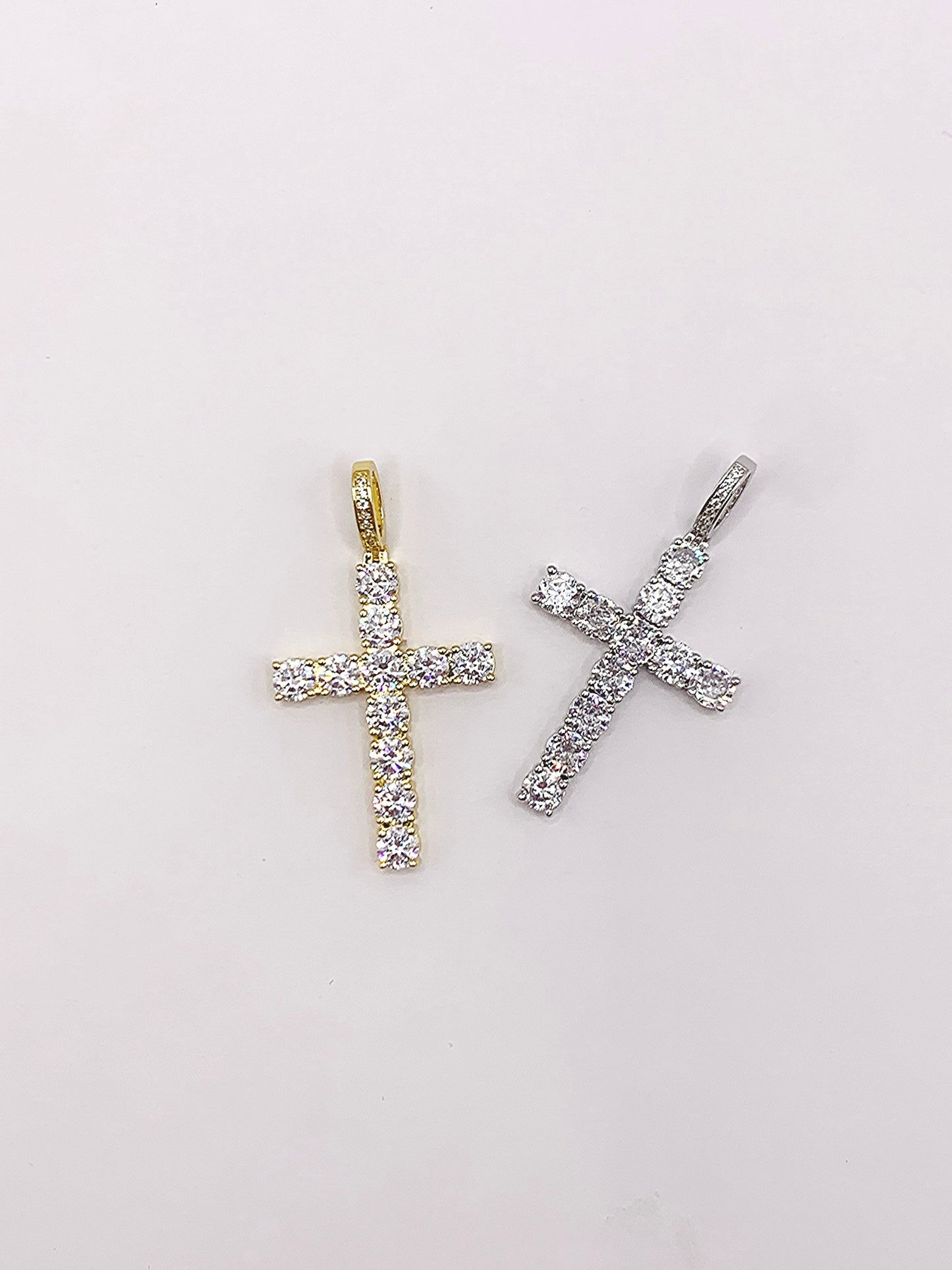 18K Diamond Cross Pendant