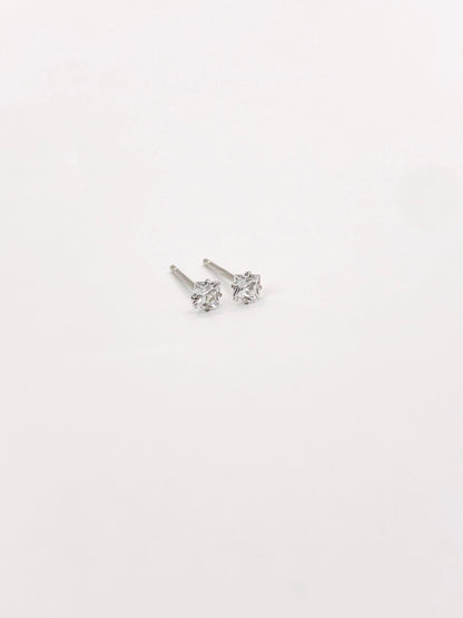 14K Leo Square Cut Diamond Studs