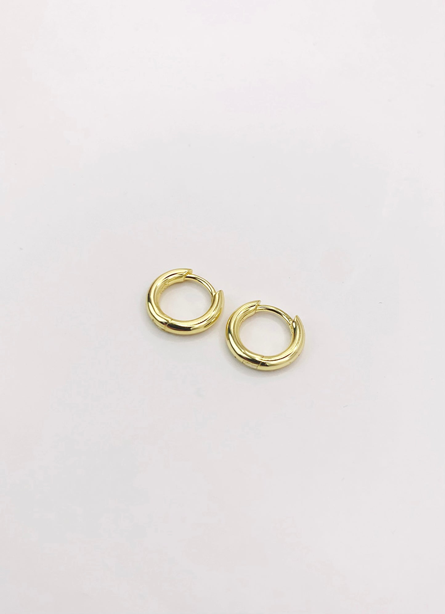 14K Classic Hoops